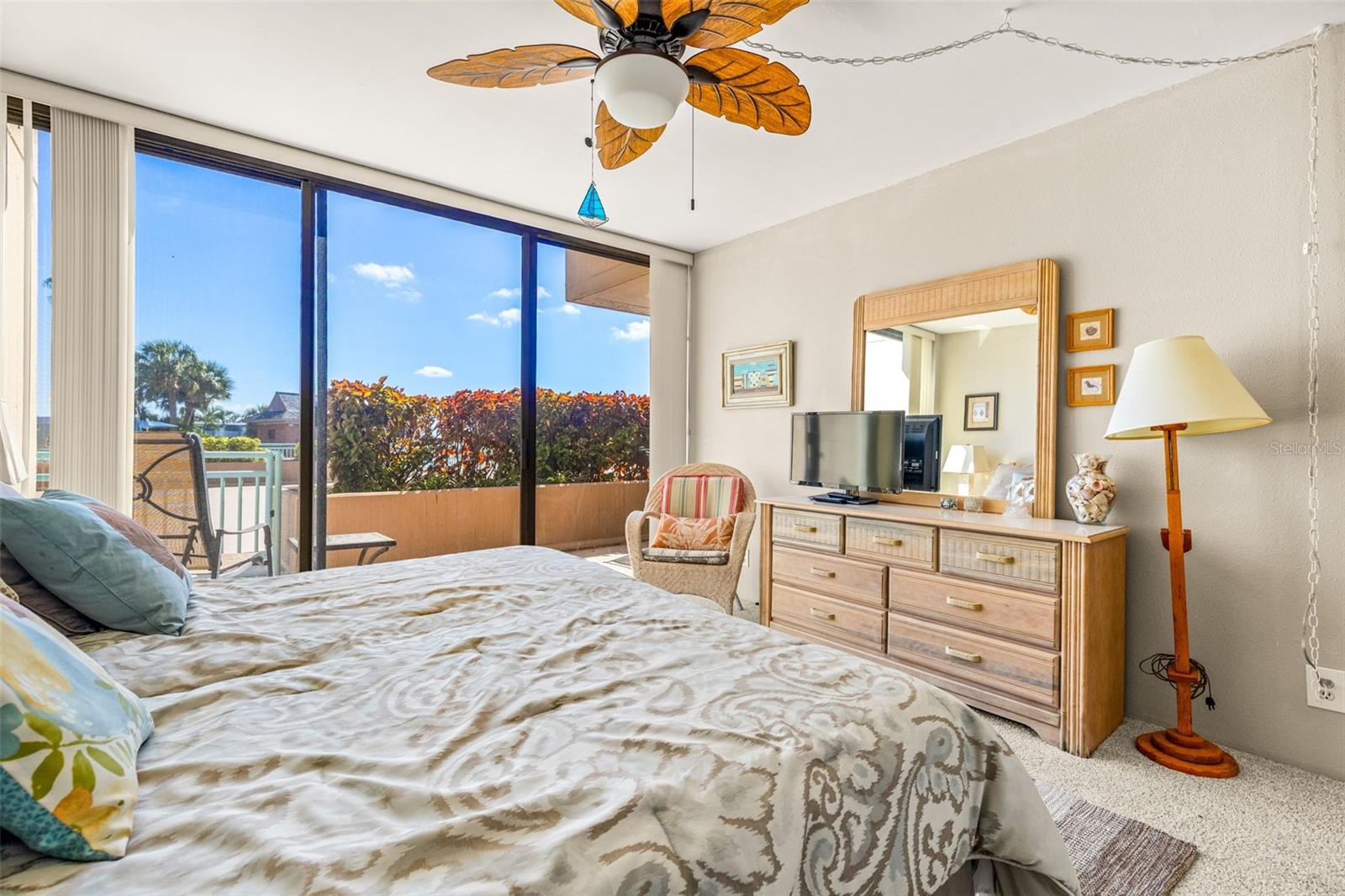 Image 25 of 48 For 1 Key Capri  102e