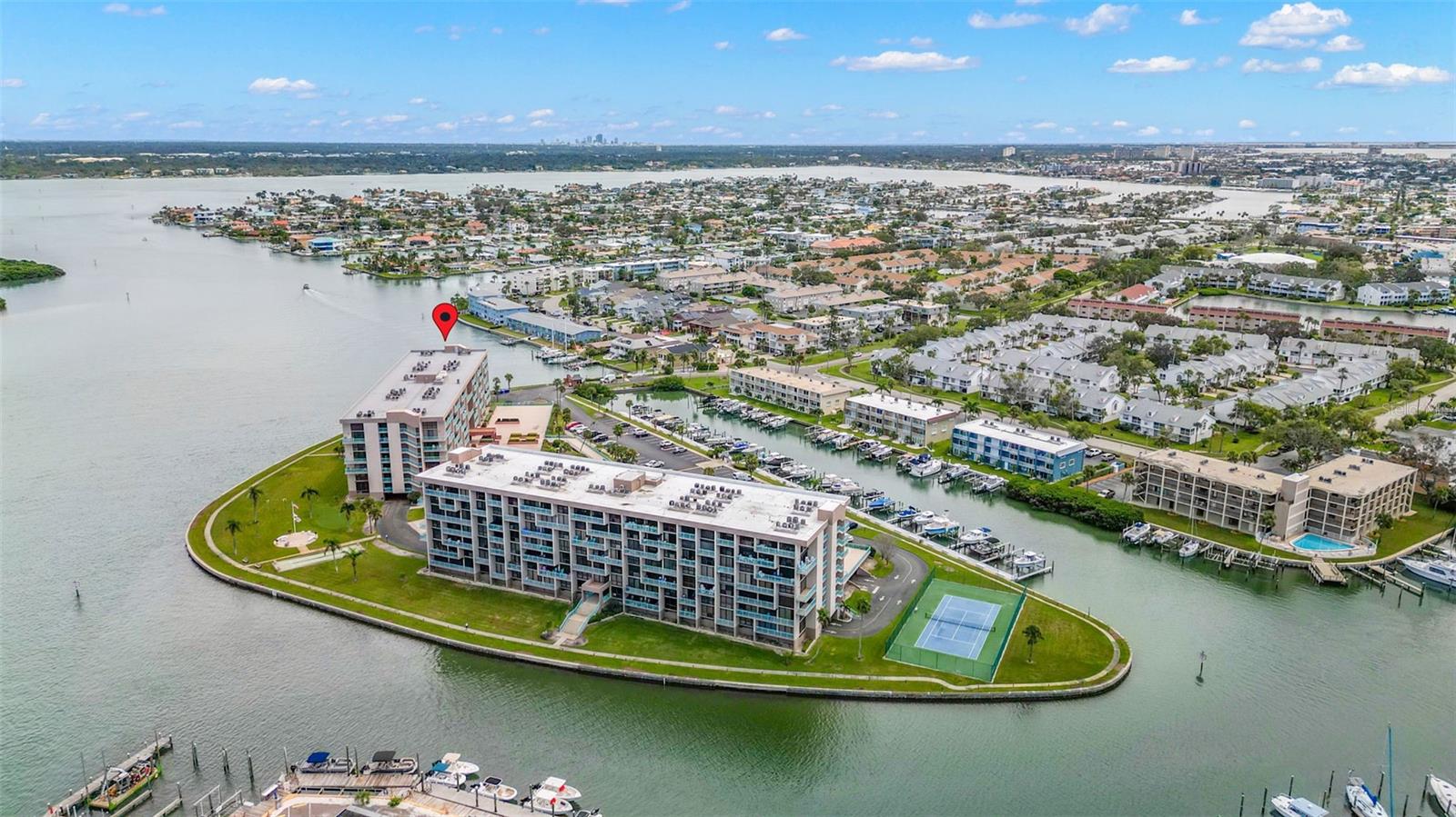 Image 45 of 48 For 1 Key Capri  102e