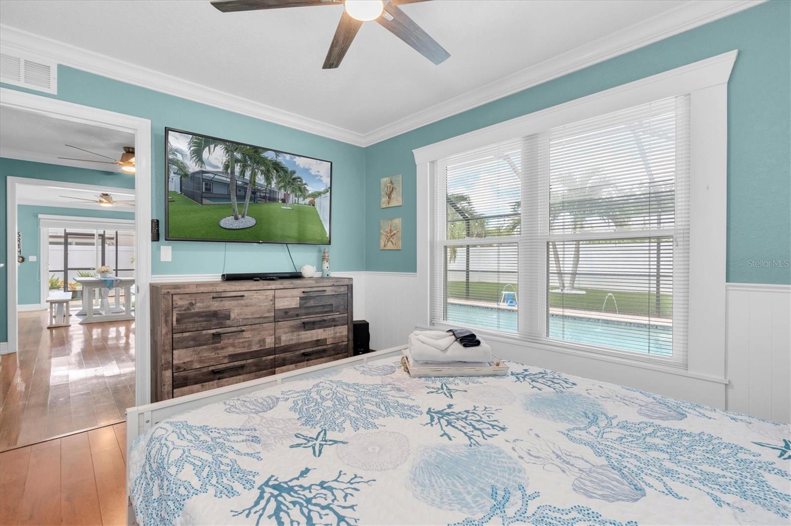 Image 17 of 48 For 10038 84th Street