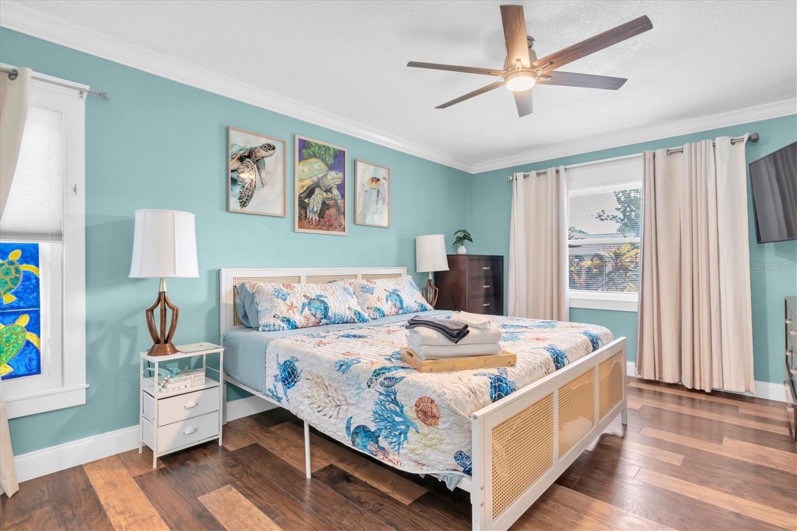 Image 20 of 48 For 10038 84th Street