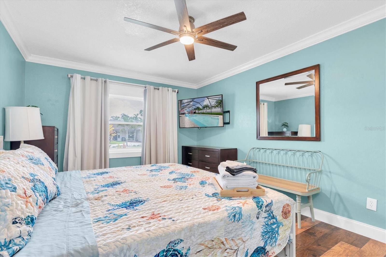 Image 21 of 48 For 10038 84th Street