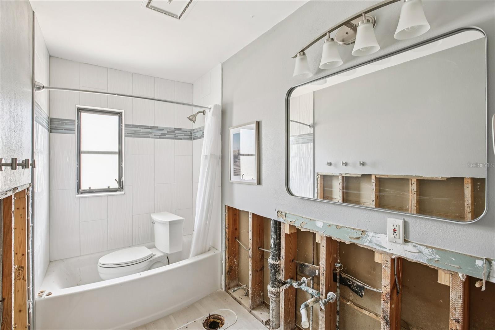 Image 19 of 26 For 186 45th Avenue