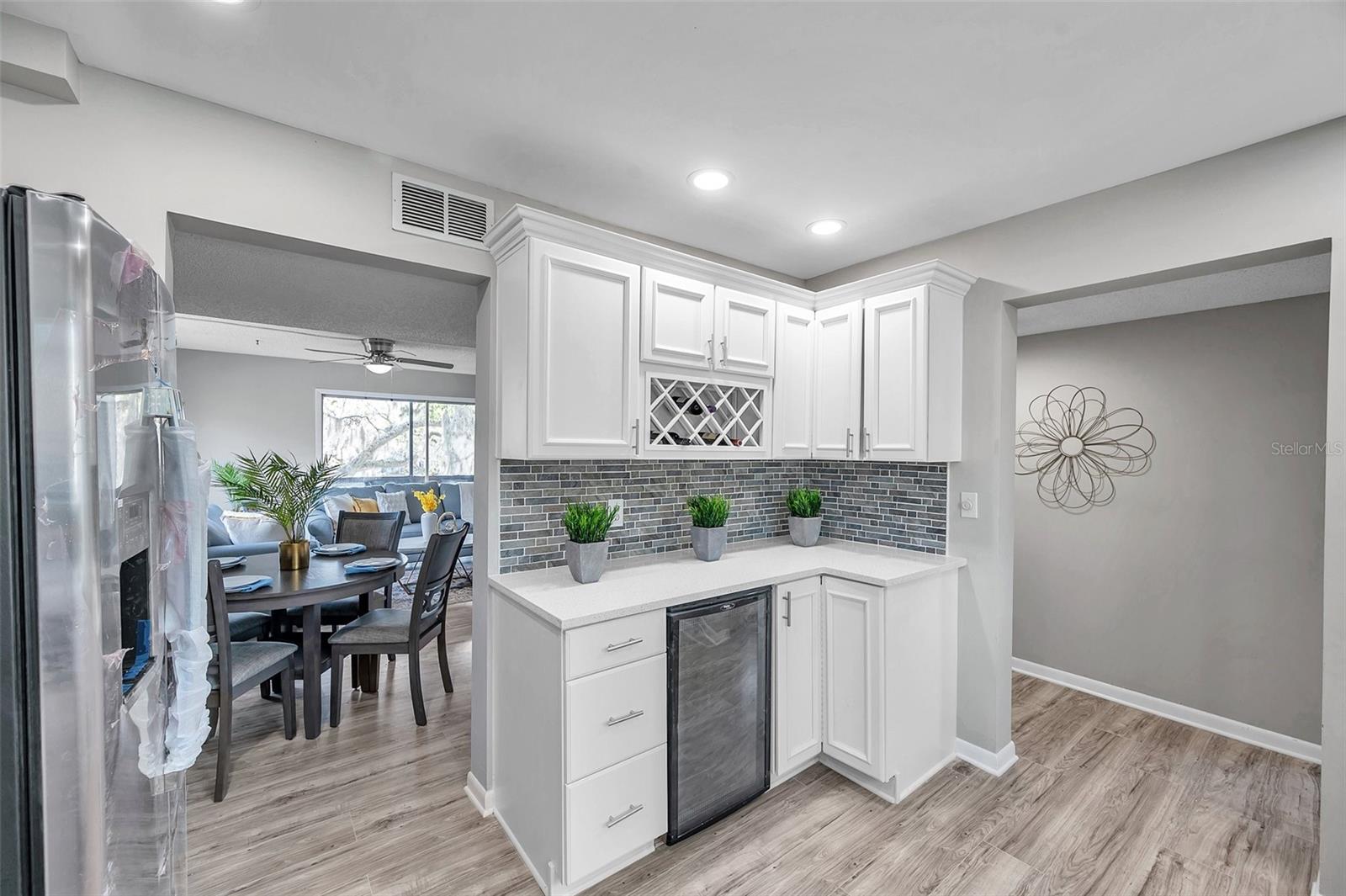 Image 13 of 44 For 6311 Newtown Circle 11b1