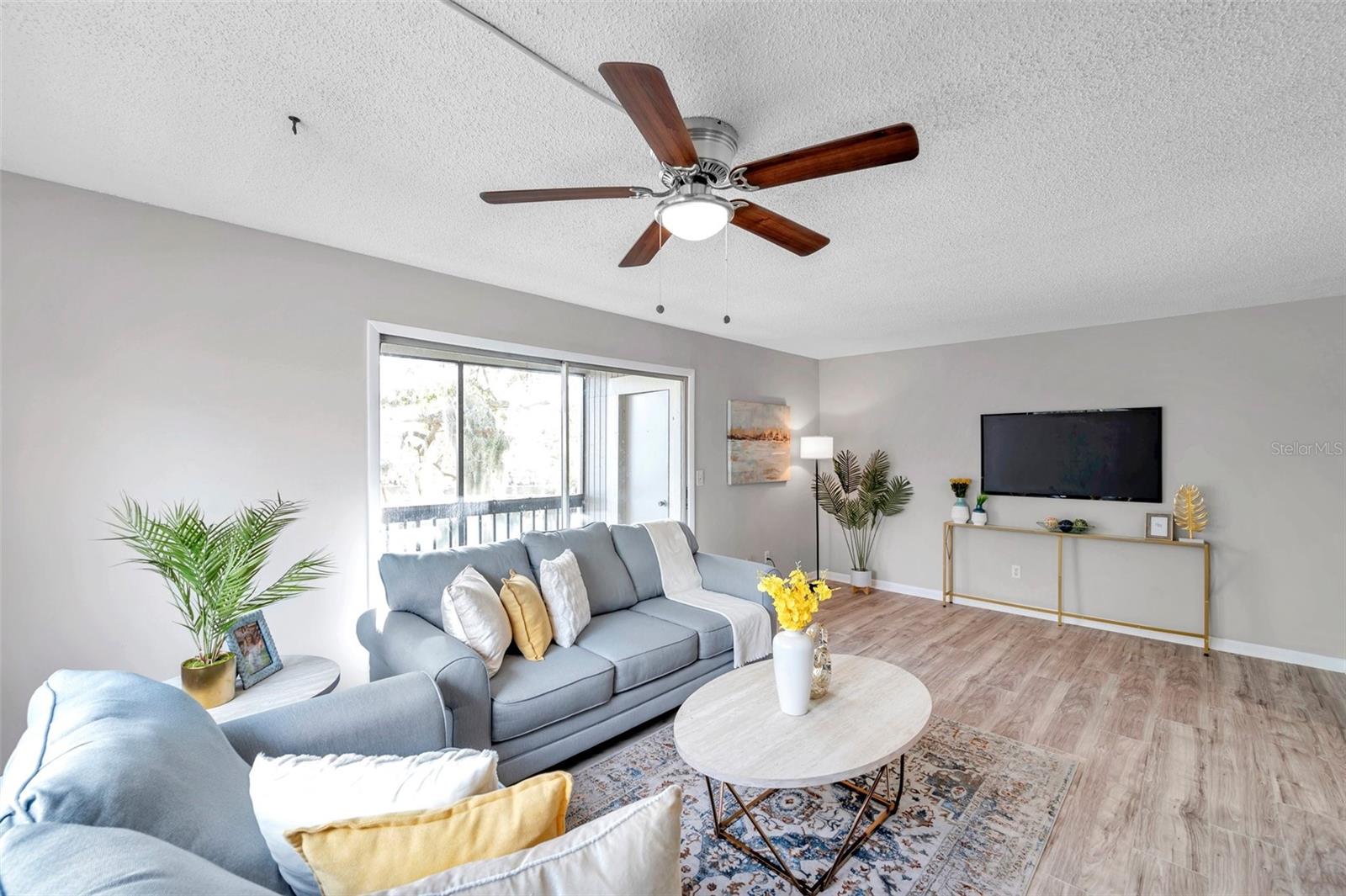 Image 16 of 44 For 6311 Newtown Circle 11b1