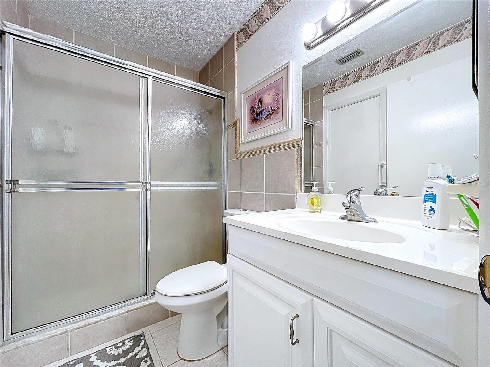 Image 22 of 36 For 4916 Sunnybrook Drive 14
