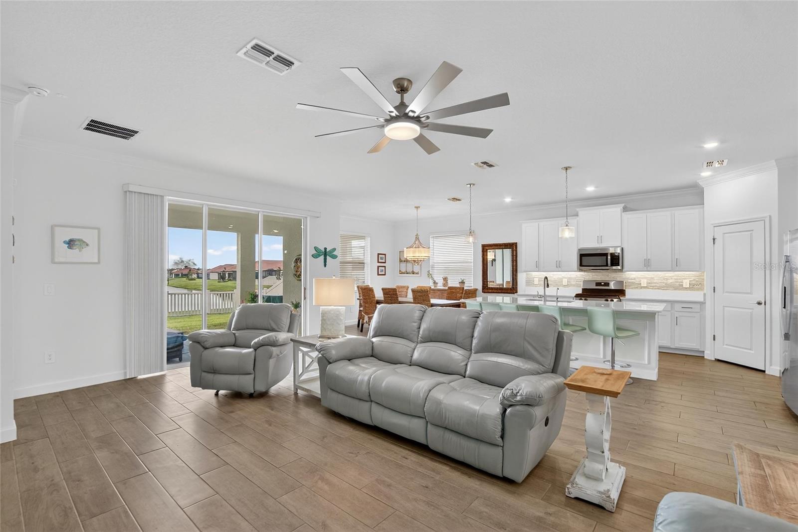 Image 15 of 76 For 17135 Holly Well Avenue