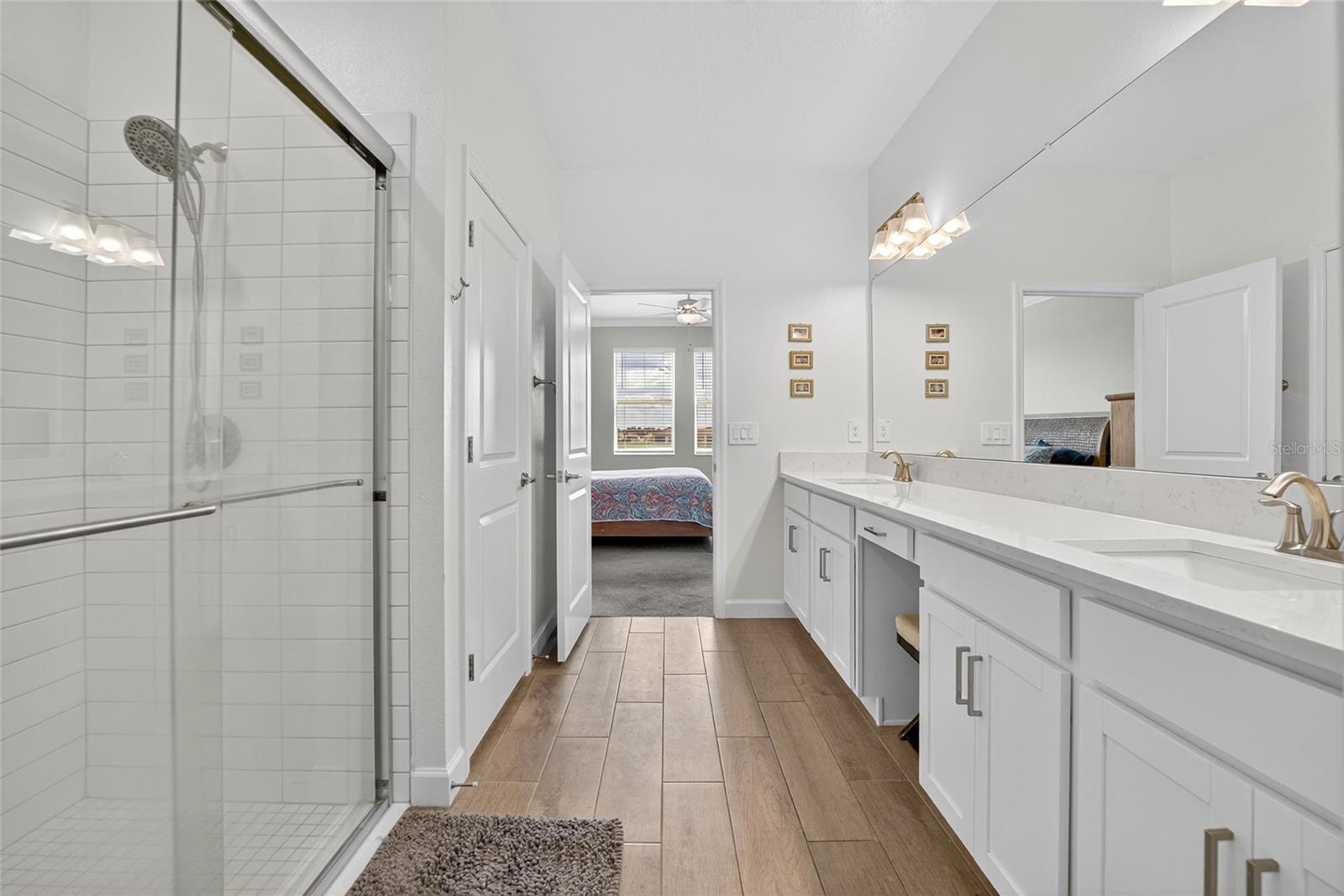 Image 28 of 76 For 17135 Holly Well Avenue