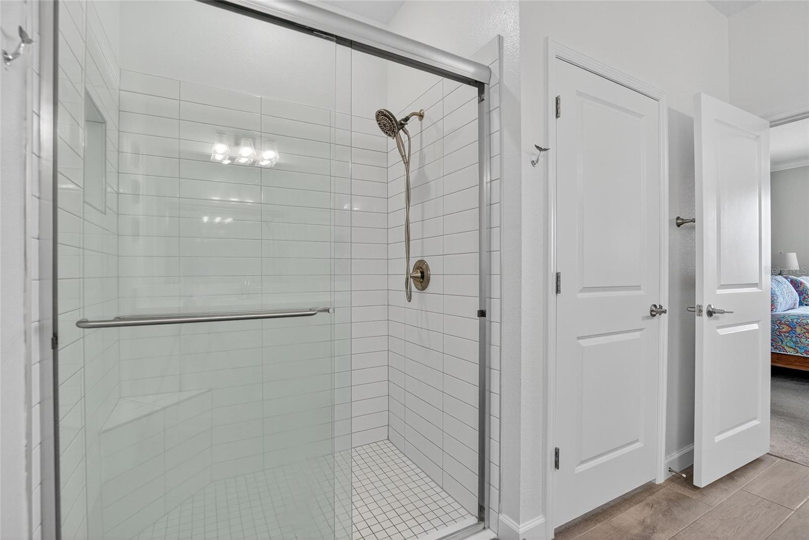 Image 29 of 76 For 17135 Holly Well Avenue