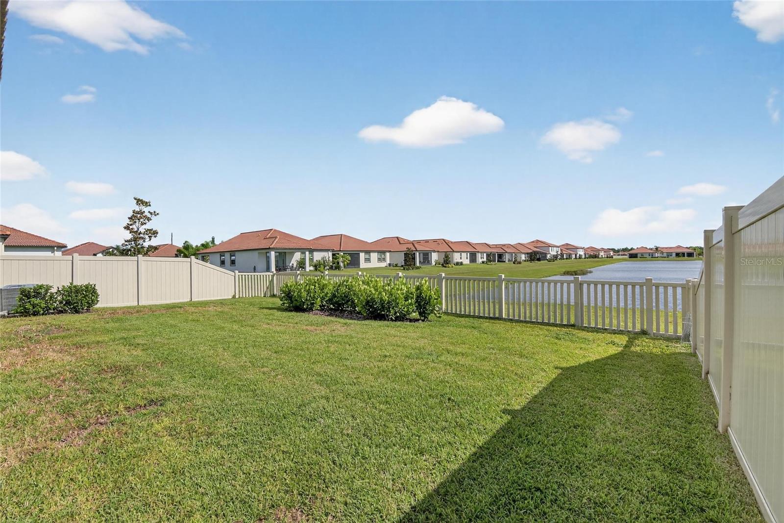 Image 42 of 76 For 17135 Holly Well Avenue