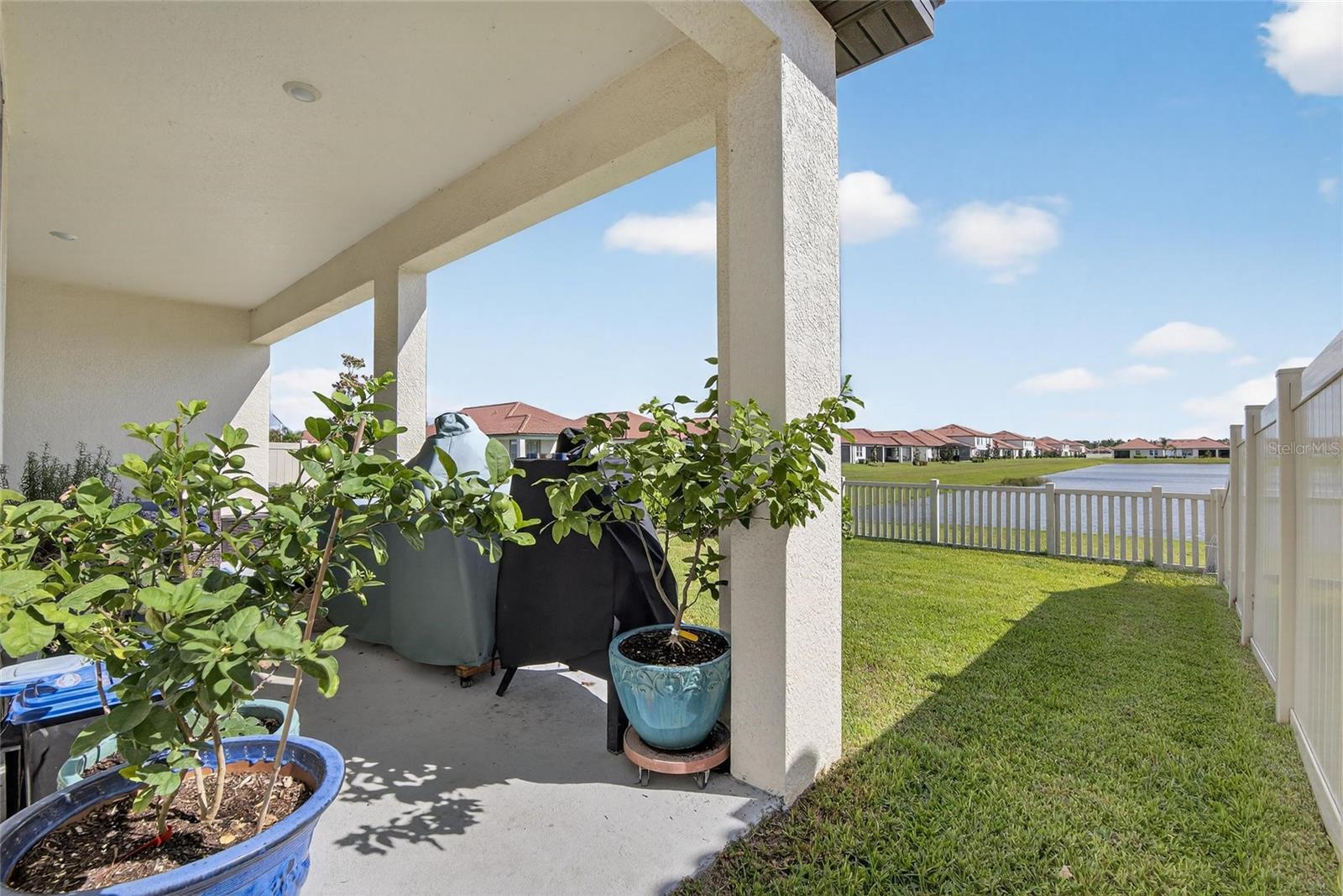 Image 43 of 76 For 17135 Holly Well Avenue