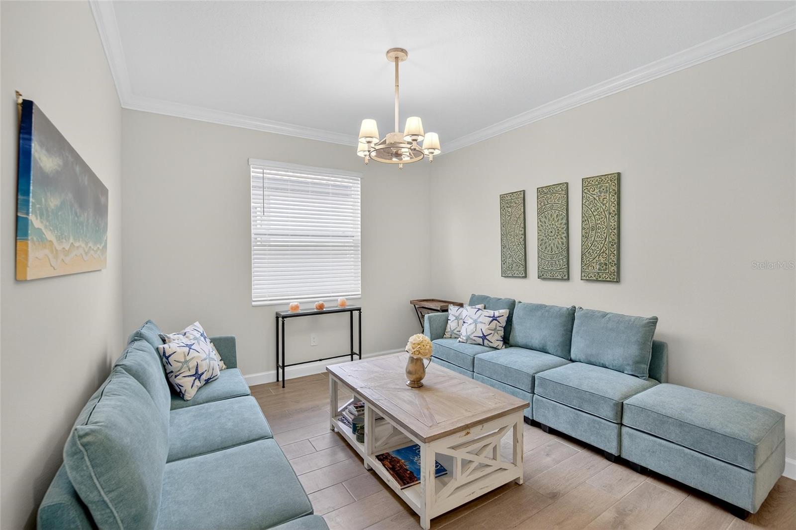 Image 7 of 76 For 17135 Holly Well Avenue