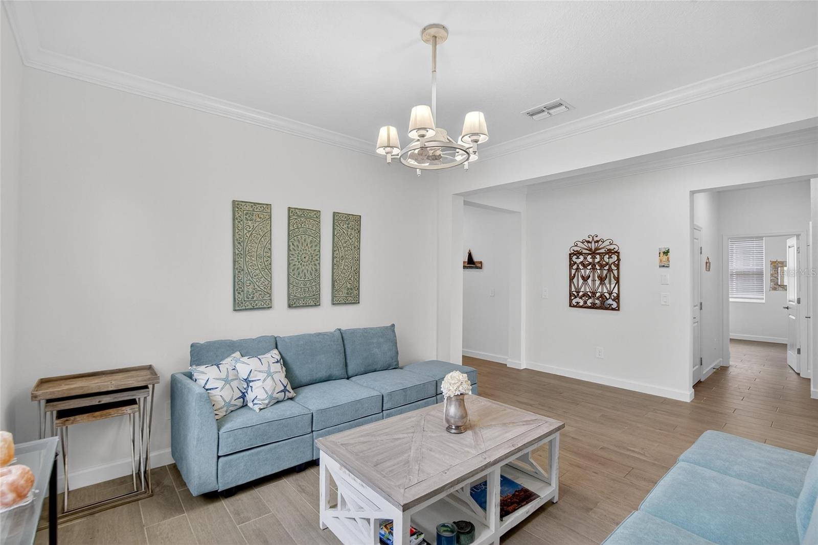 Image 8 of 76 For 17135 Holly Well Avenue