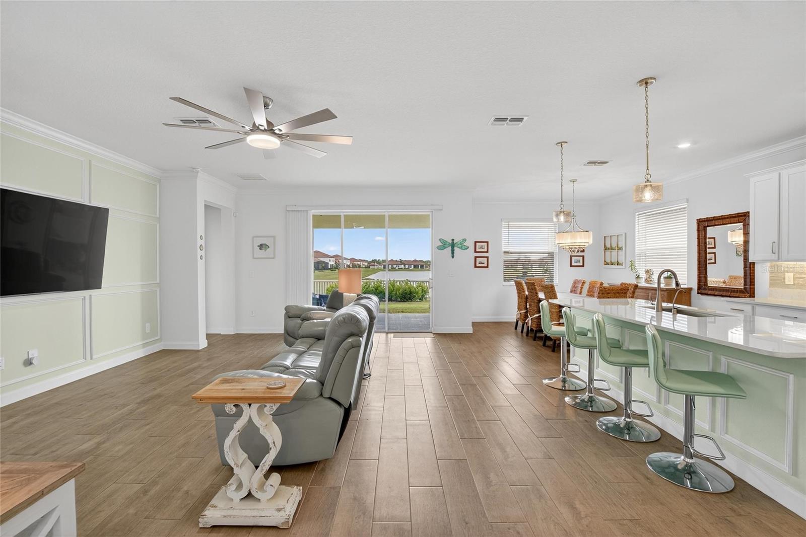 Image 9 of 76 For 17135 Holly Well Avenue