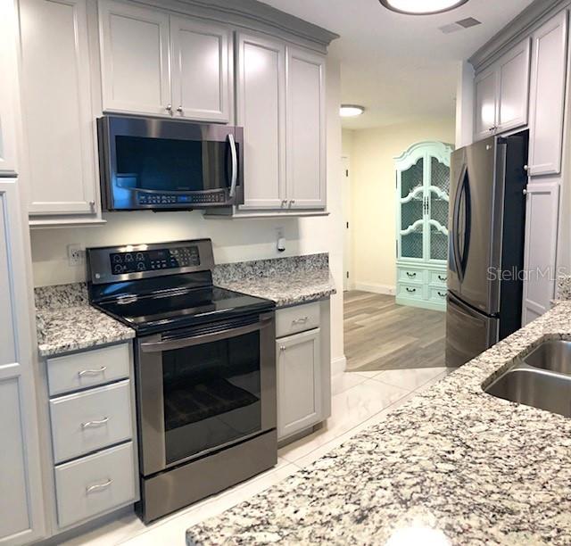 Image 12 of 49 For 1208 Litchfield Drive 39