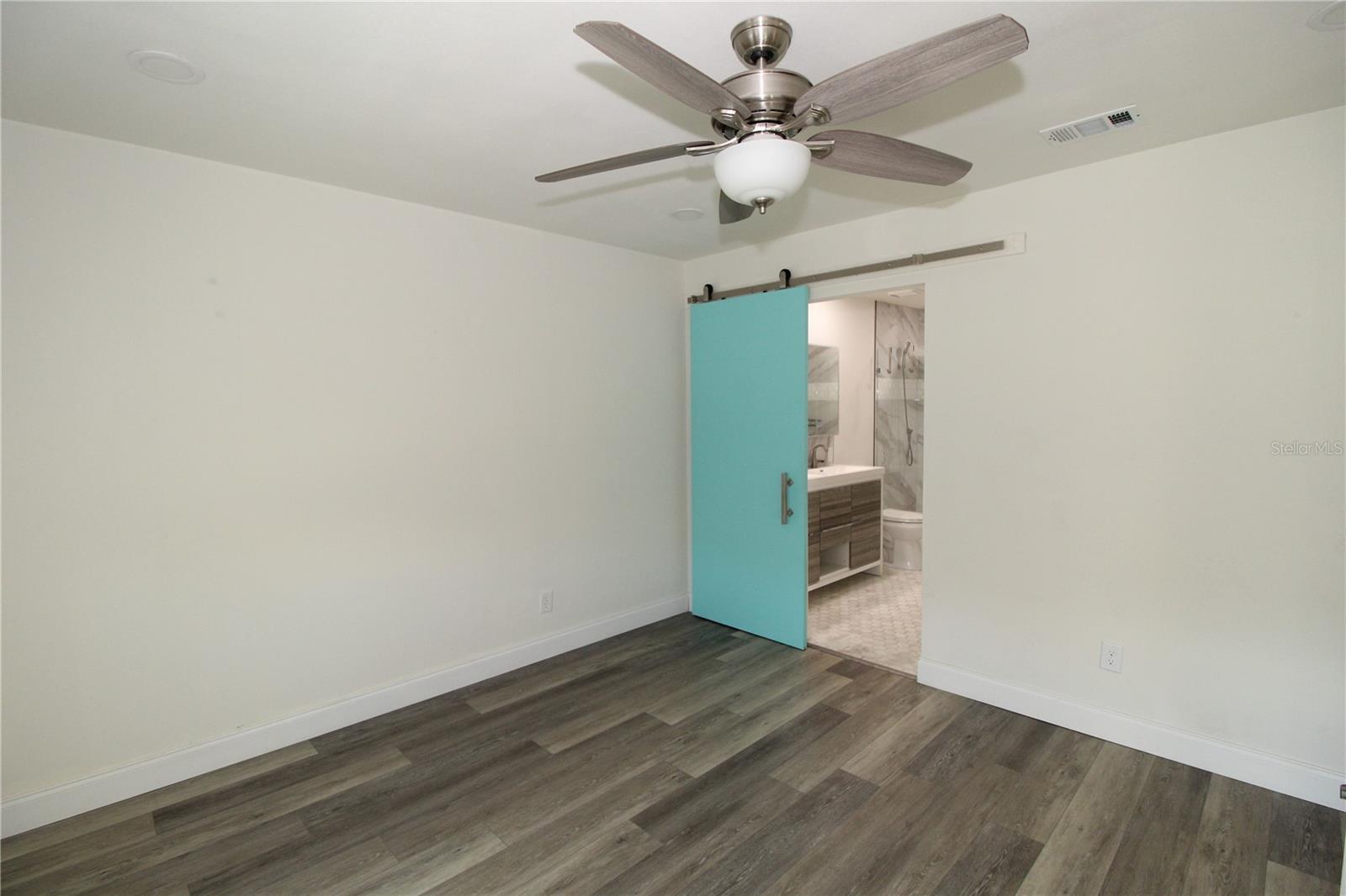 Image 19 of 49 For 1208 Litchfield Drive 39