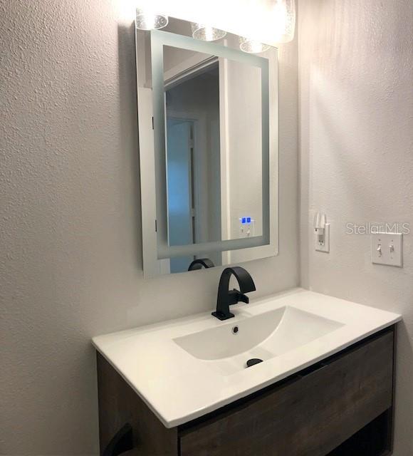 Image 29 of 49 For 1208 Litchfield Drive 39