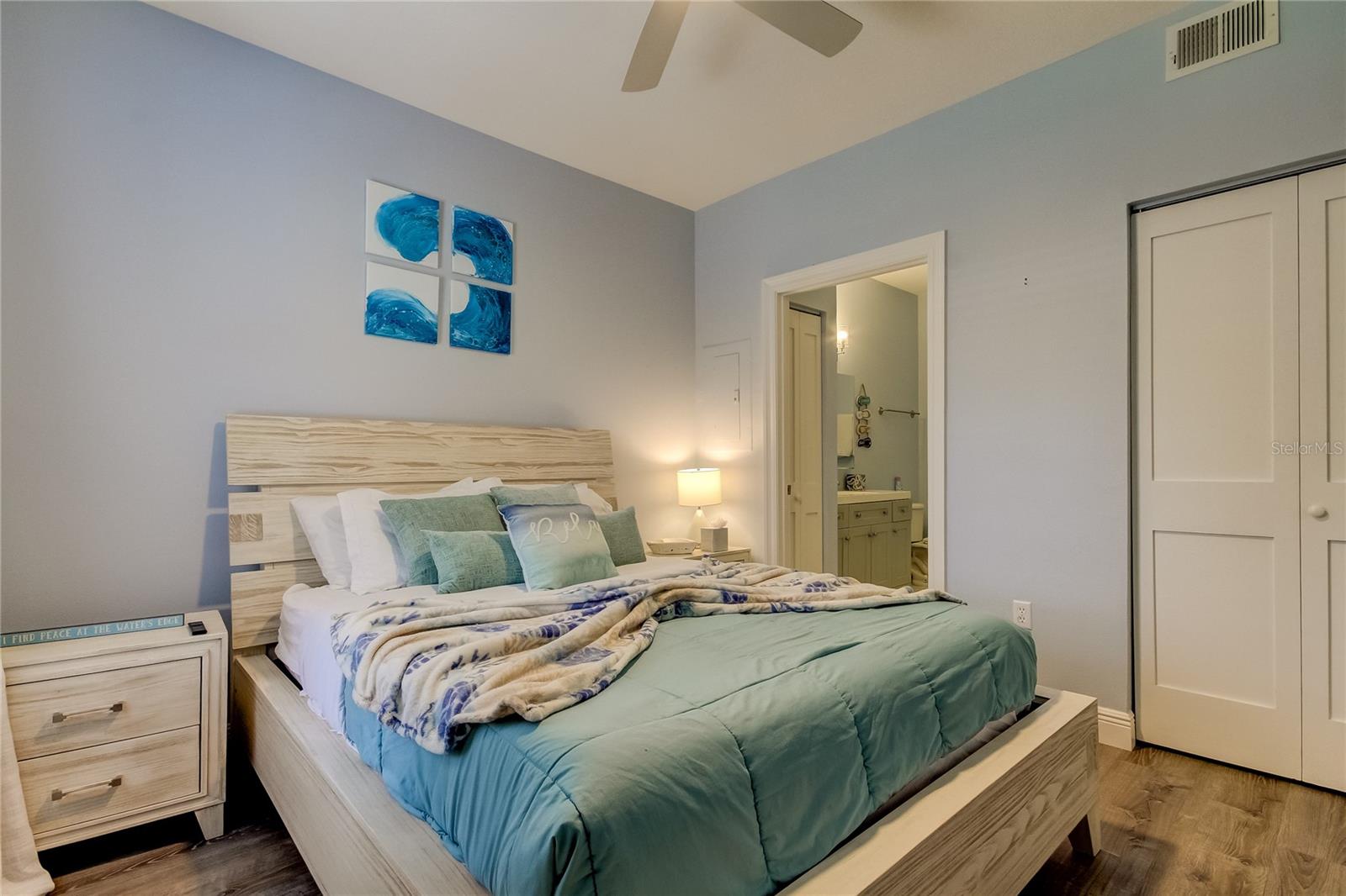 Image 23 of 32 For 10764 70th Avenue 2110