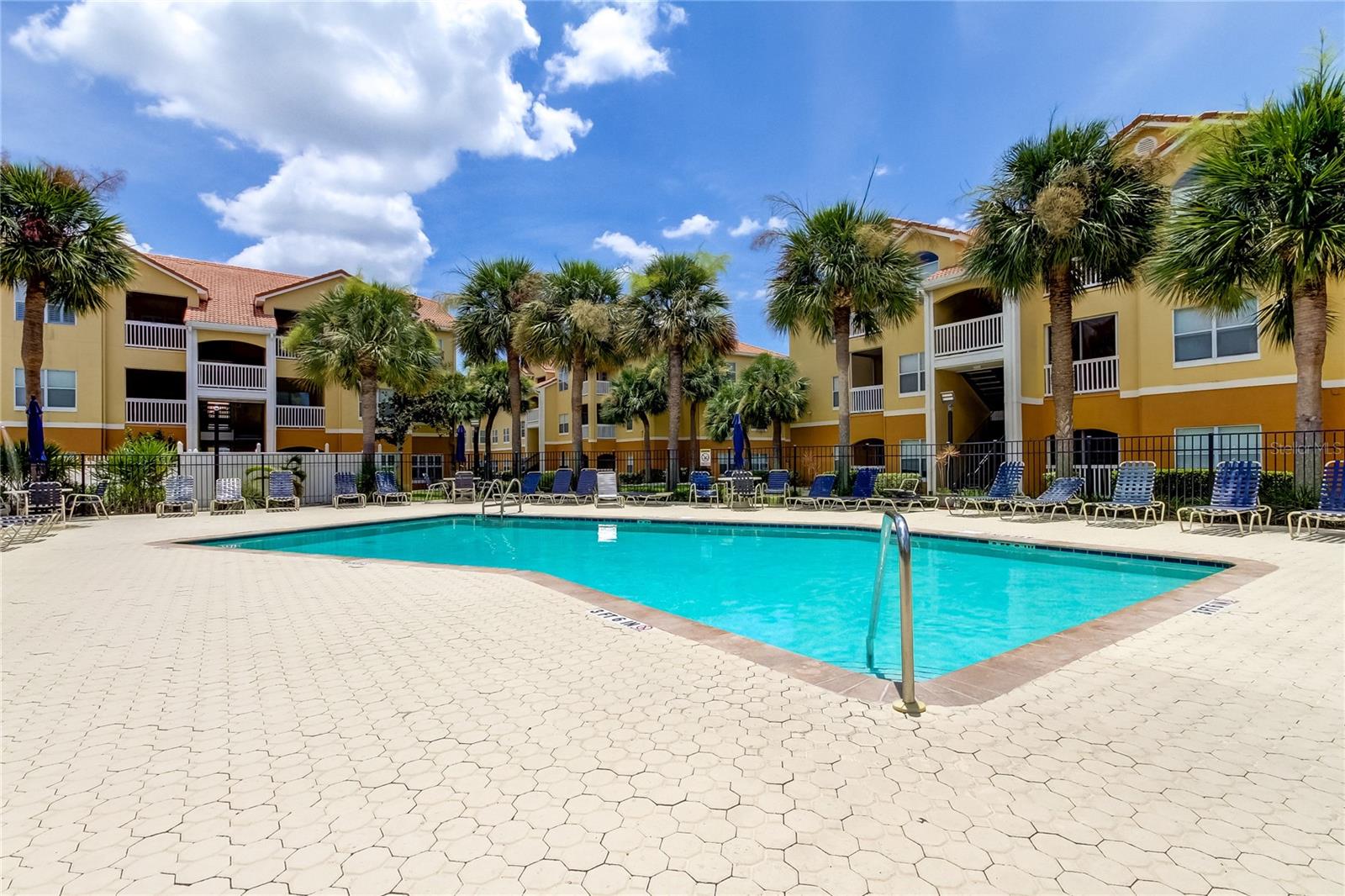 Image 4 of 32 For 10764 70th Avenue 2110