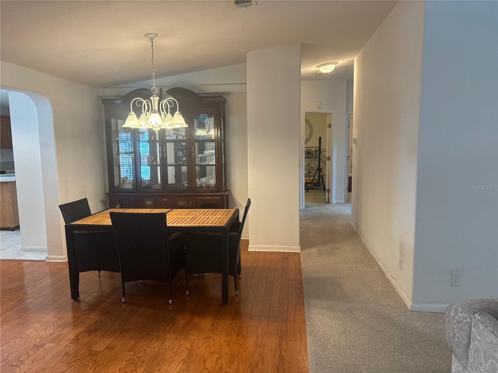 Image 10 of 53 For 409 Dreama Drive