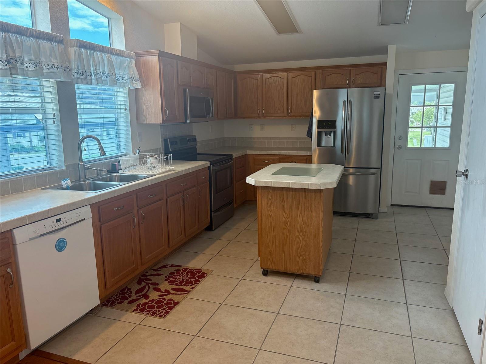 Image 13 of 53 For 409 Dreama Drive