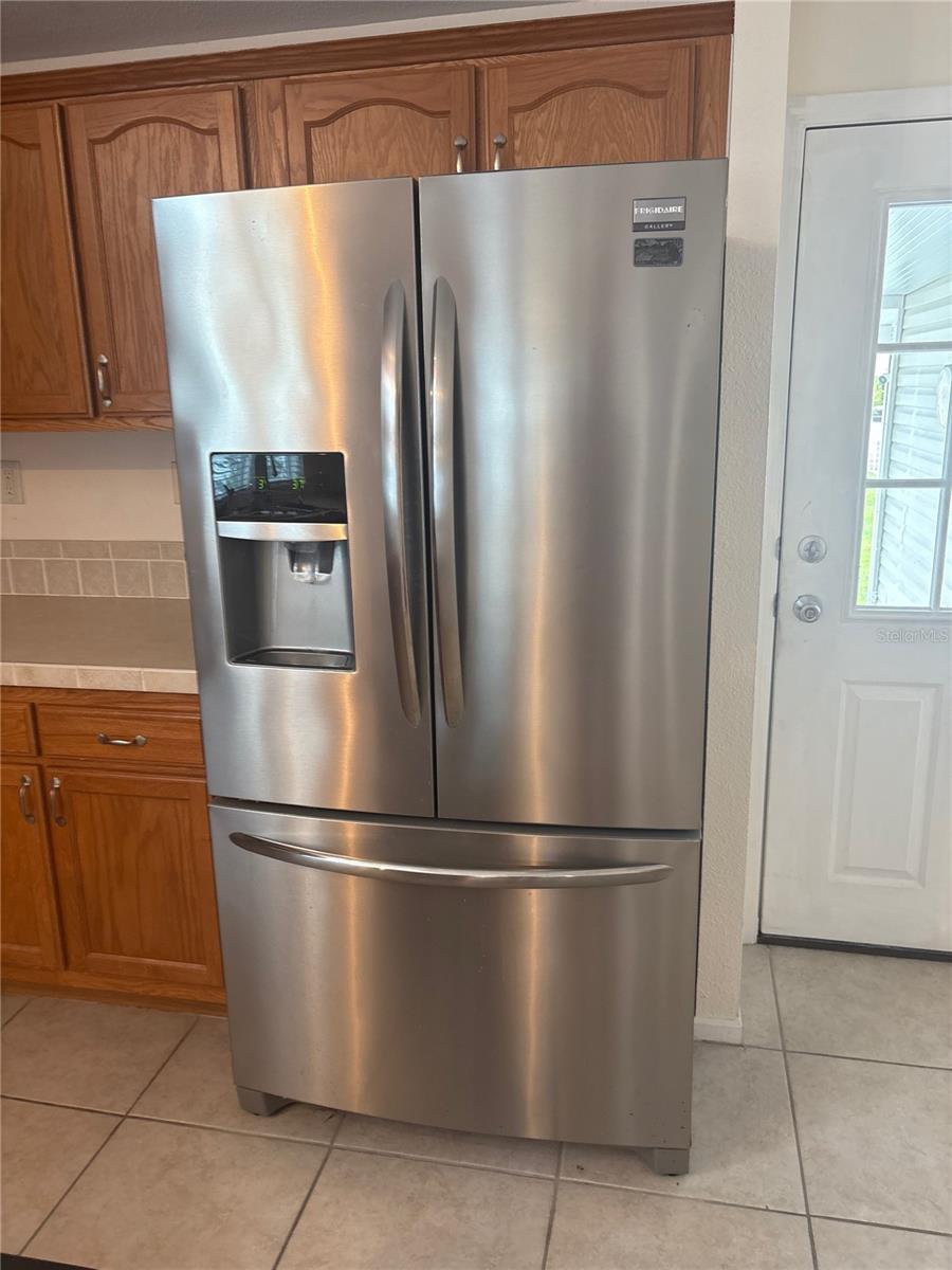 Image 18 of 53 For 409 Dreama Drive