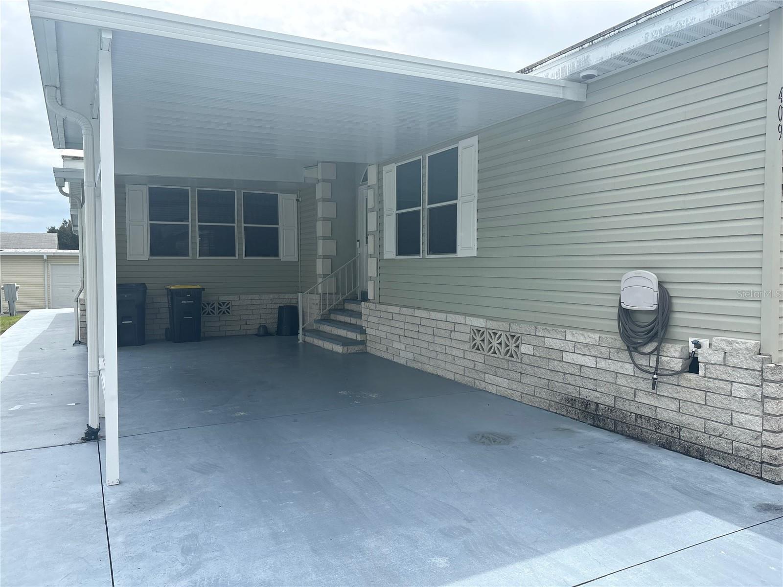 Image 2 of 53 For 409 Dreama Drive