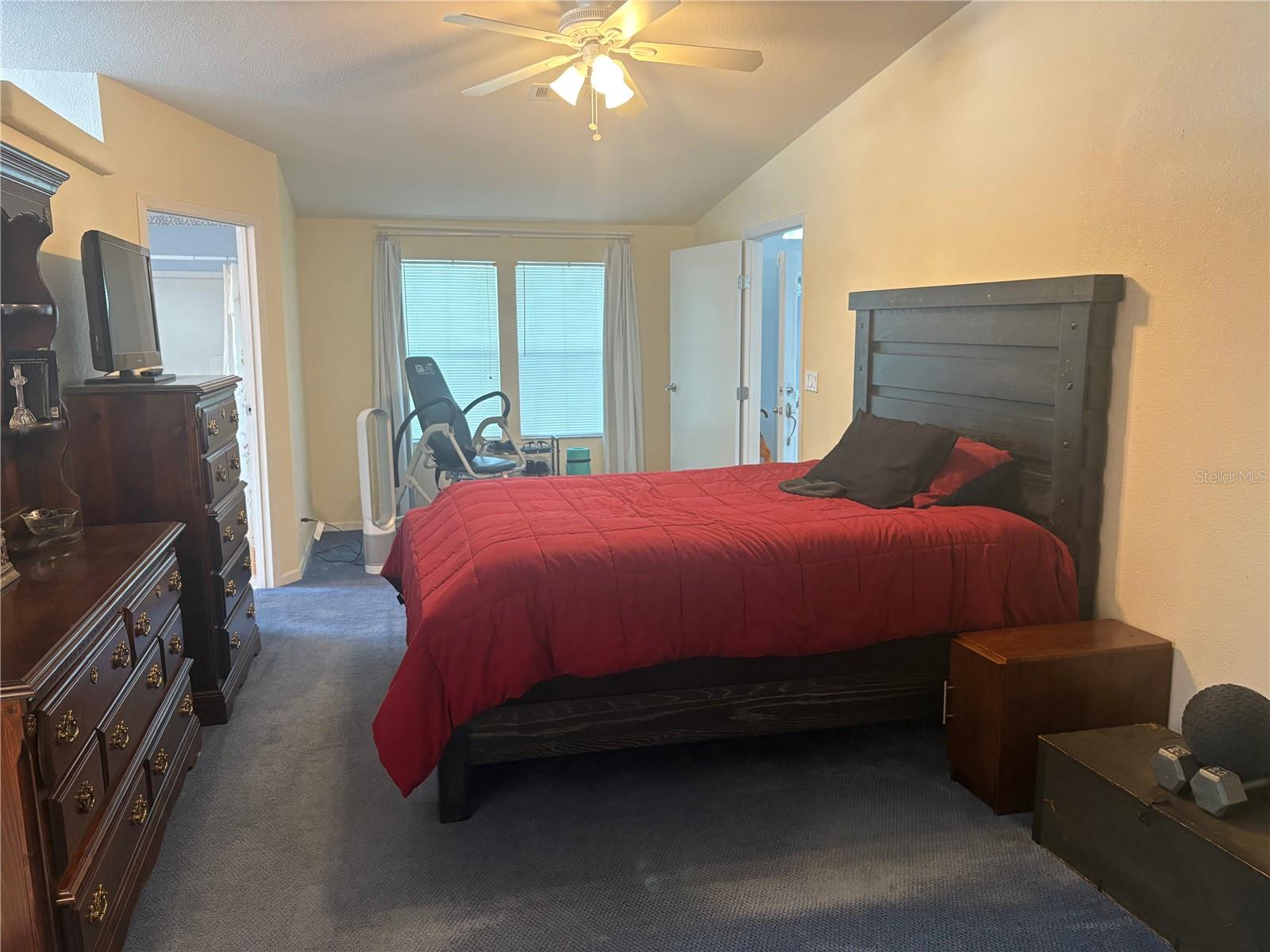 Image 21 of 53 For 409 Dreama Drive