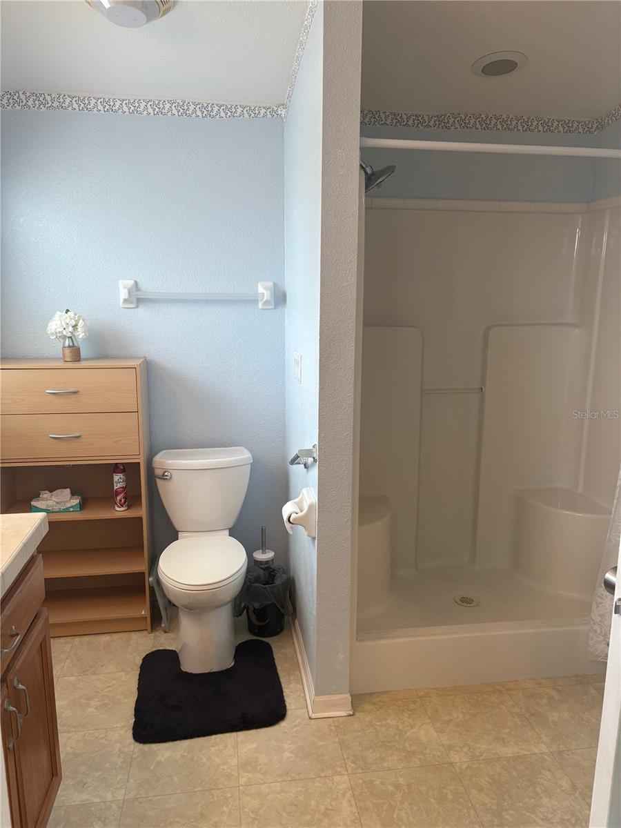 Image 26 of 53 For 409 Dreama Drive