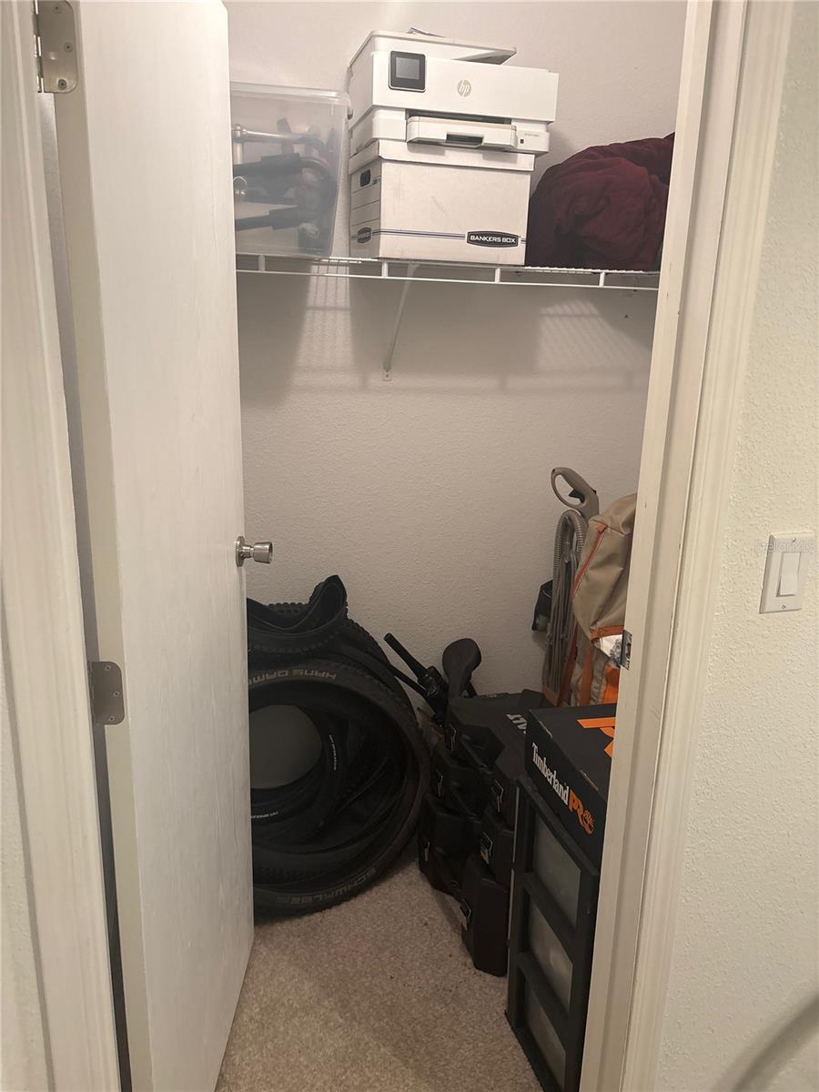 Image 37 of 53 For 409 Dreama Drive