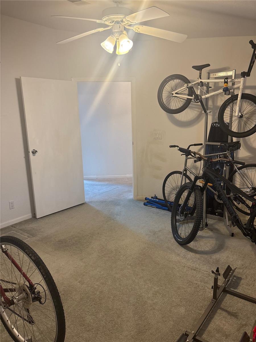 Image 38 of 53 For 409 Dreama Drive