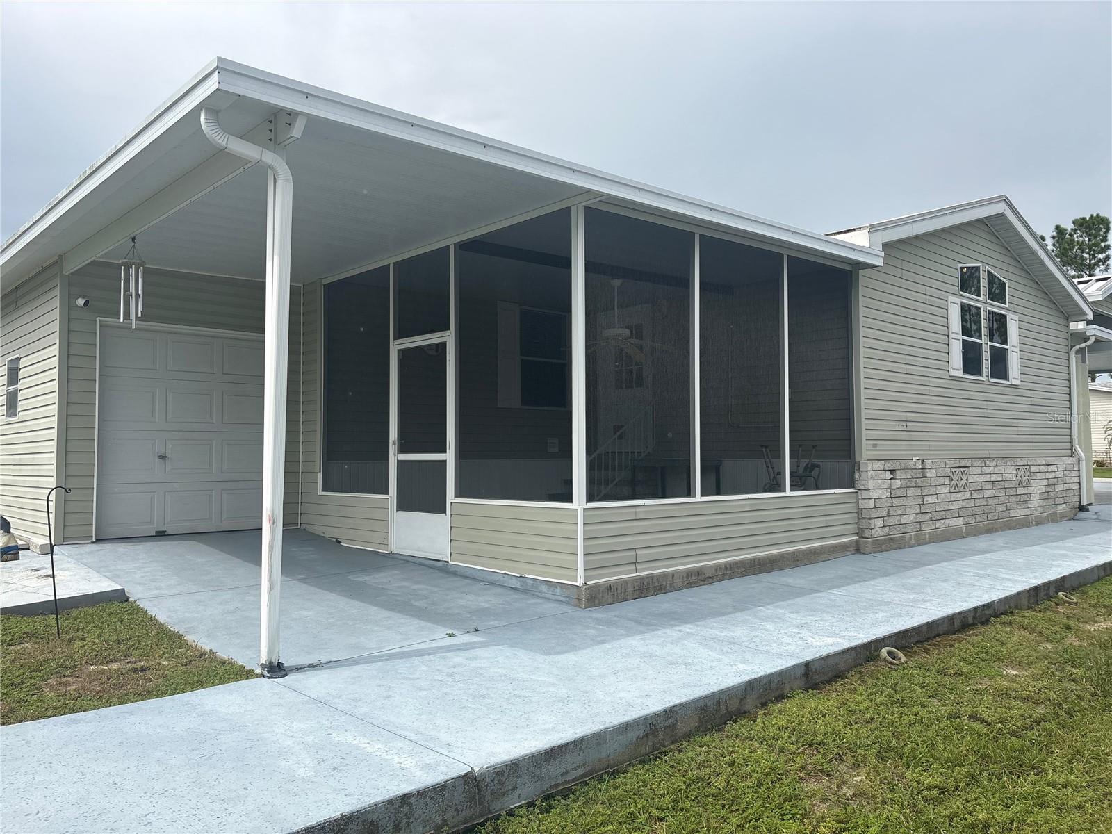 Image 43 of 53 For 409 Dreama Drive