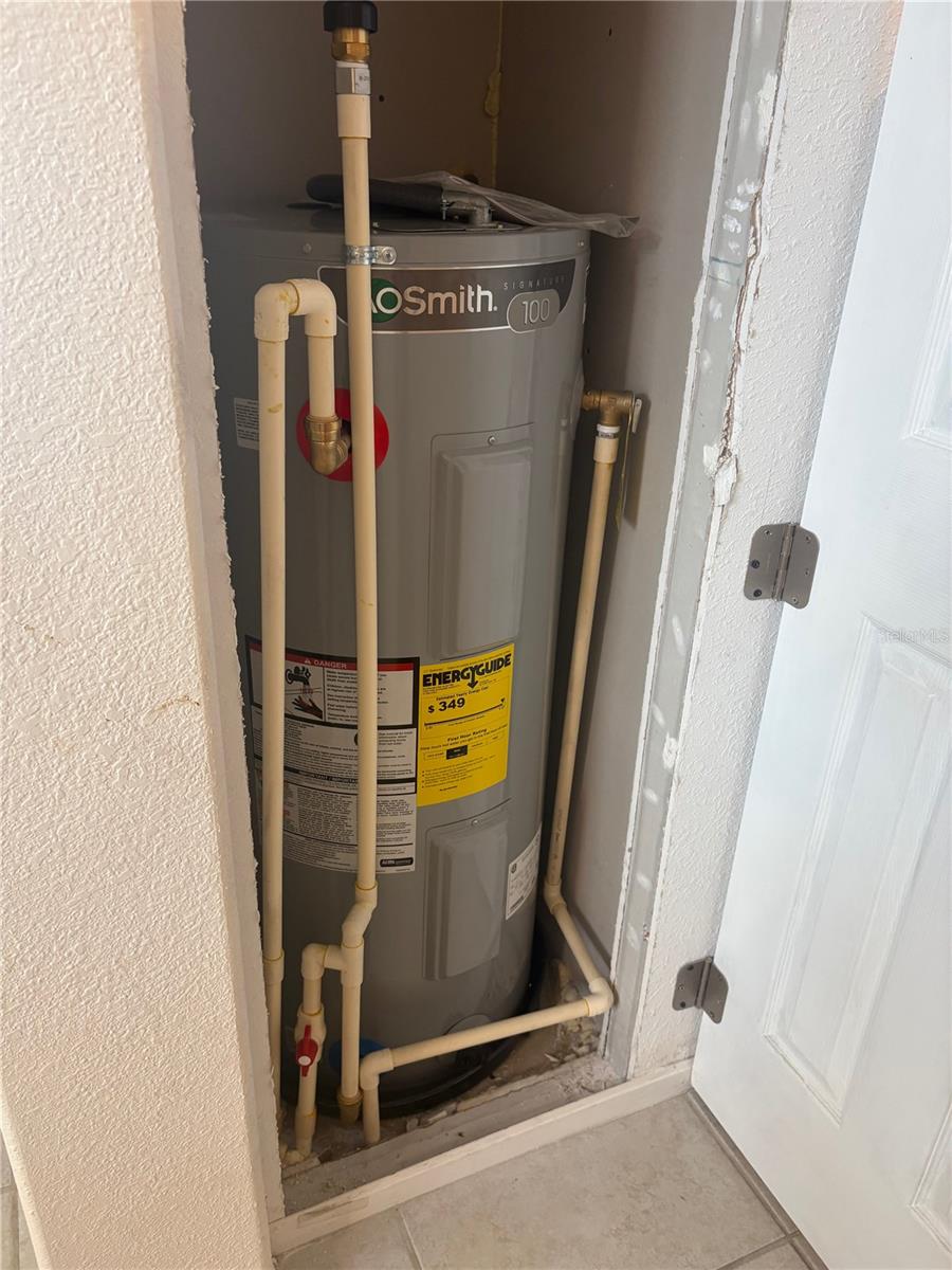 Image 51 of 53 For 409 Dreama Drive