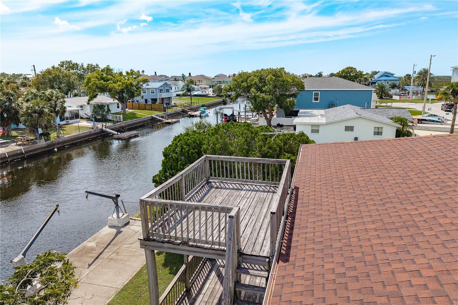 Image 22 of 26 For 7320 Hatteras Drive