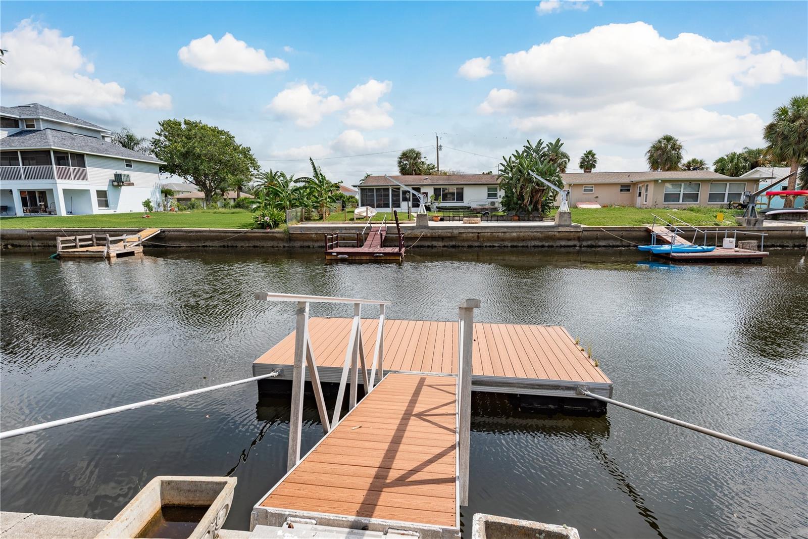 Image 24 of 26 For 7320 Hatteras Drive