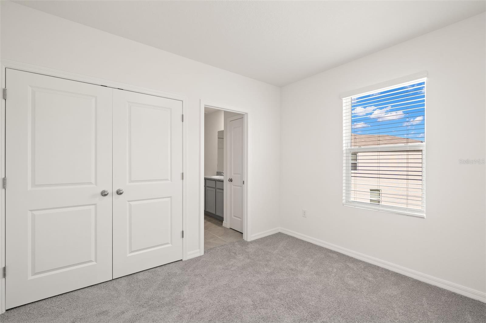 Image 17 of 30 For 1393 Colt Creek Place