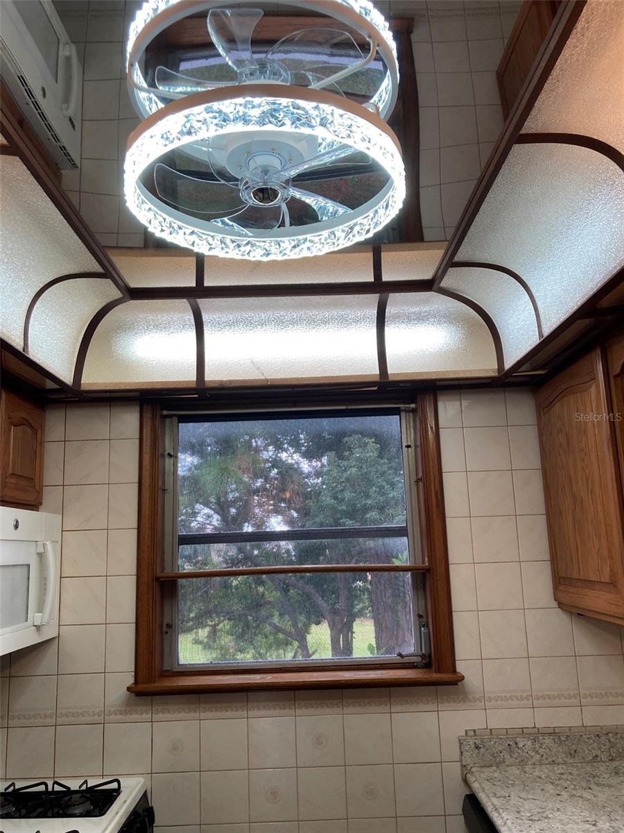 Image 14 of 52 For 5660 80th Street N C205