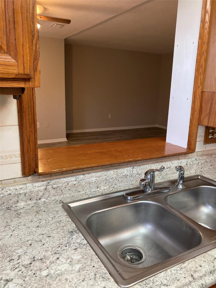 Image 16 of 52 For 5660 80th Street N C205