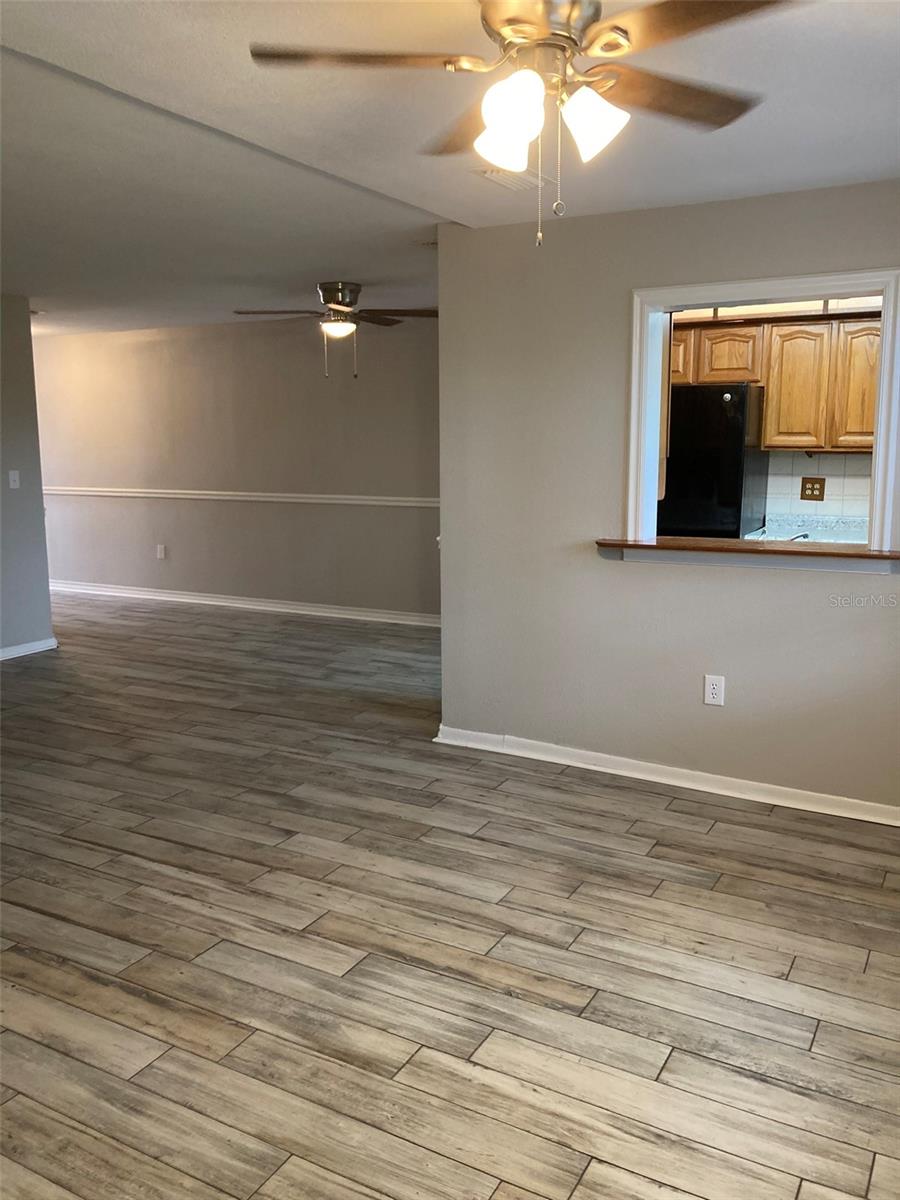 Image 20 of 52 For 5660 80th Street N C205