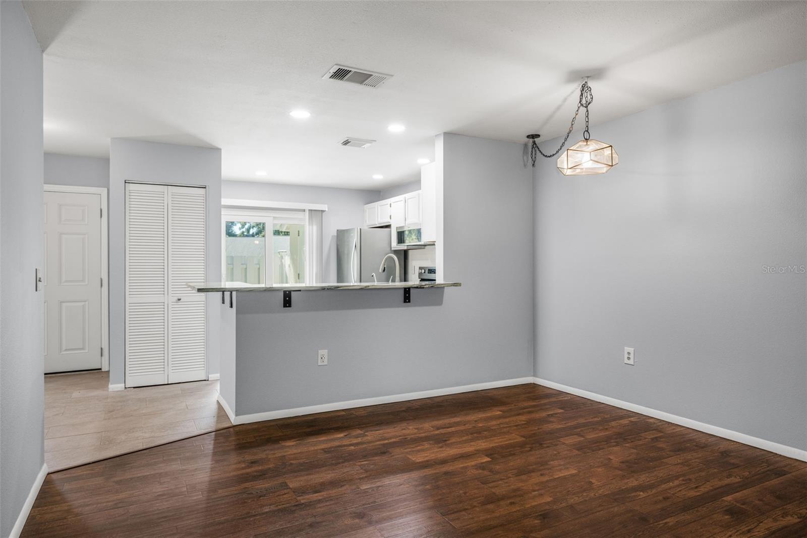 Image 12 of 30 For 4016 Poinciana Court