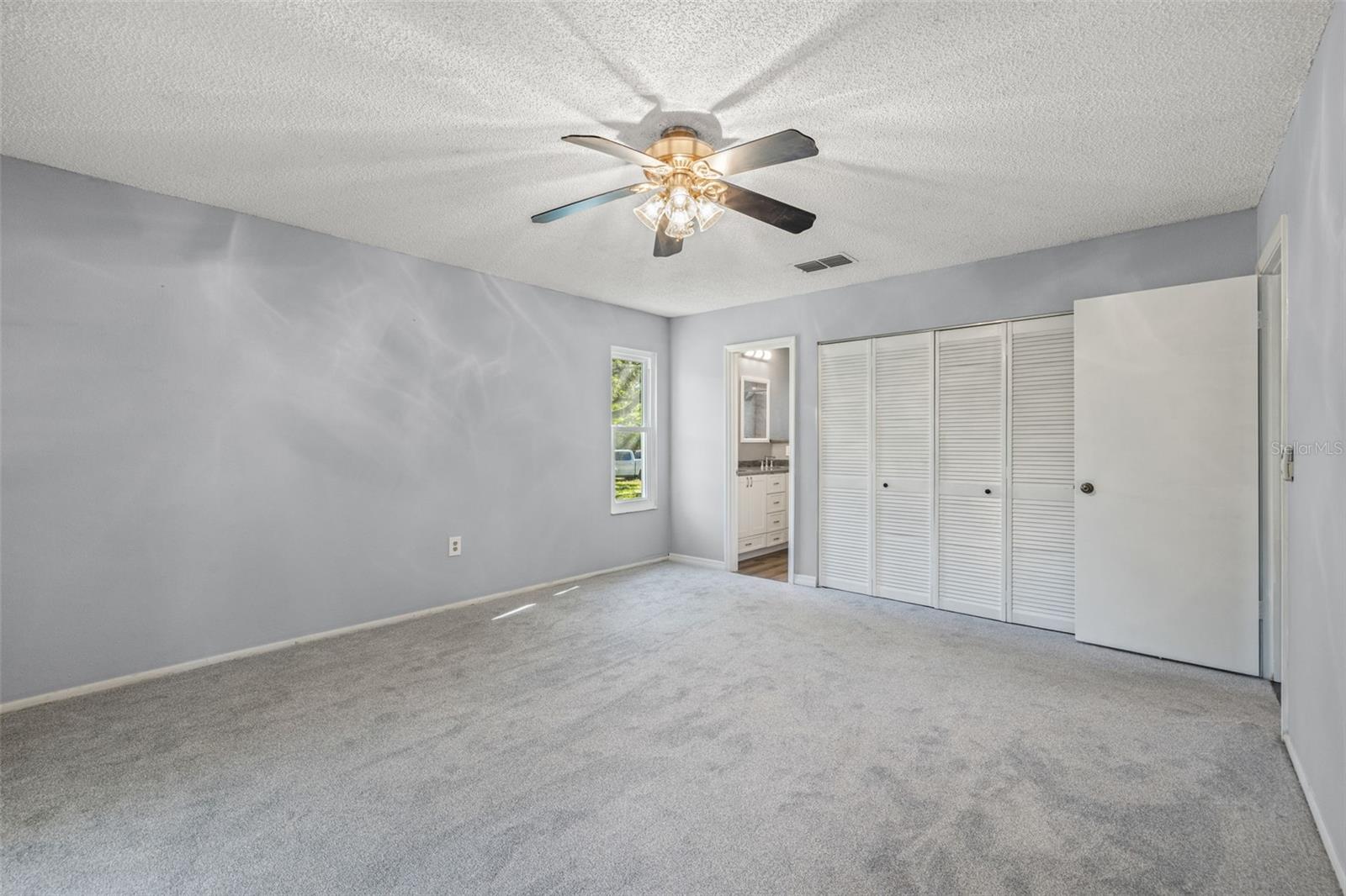 Image 18 of 30 For 4016 Poinciana Court