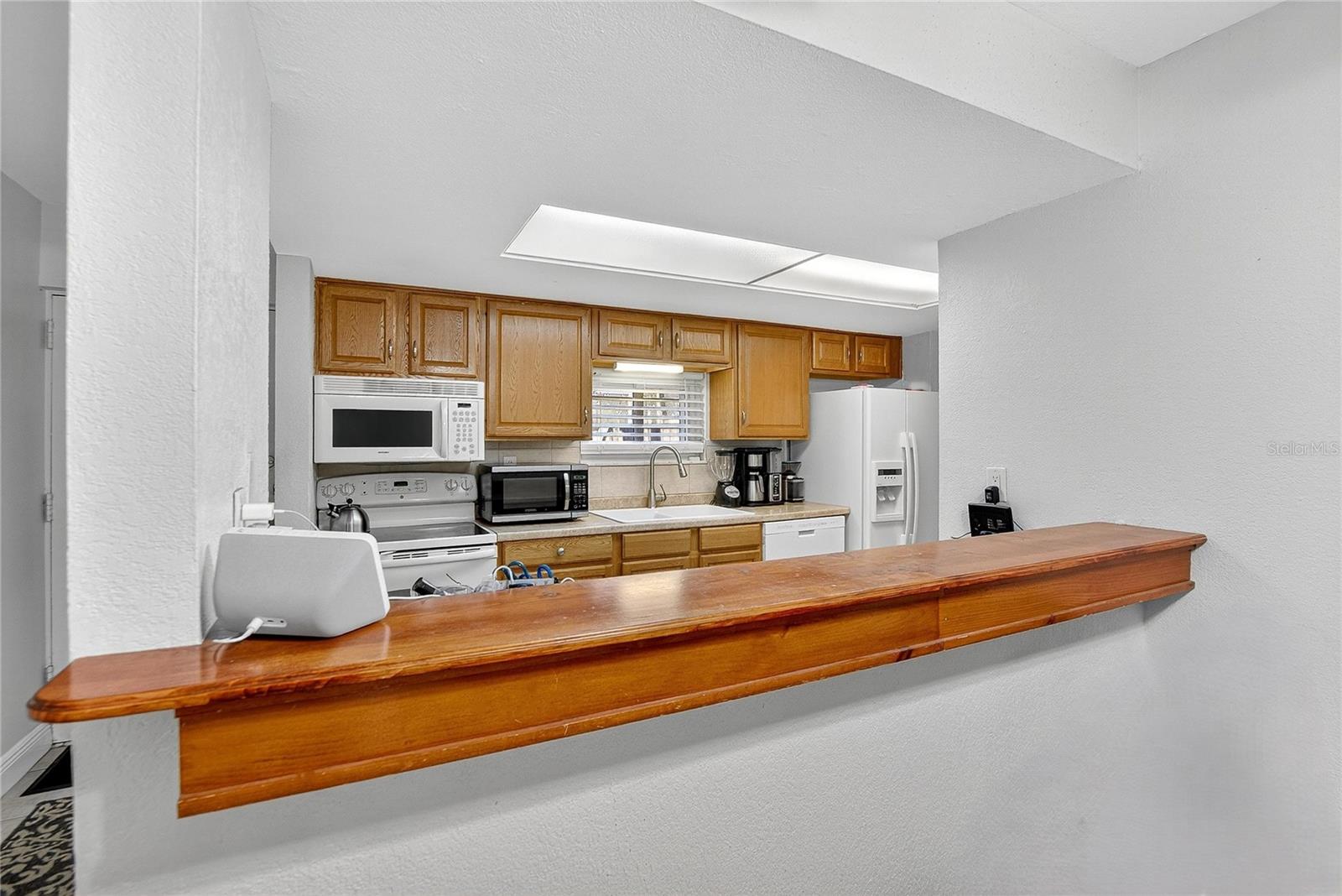 Image 6 of 17 For 8003 Hibiscus Drive 0