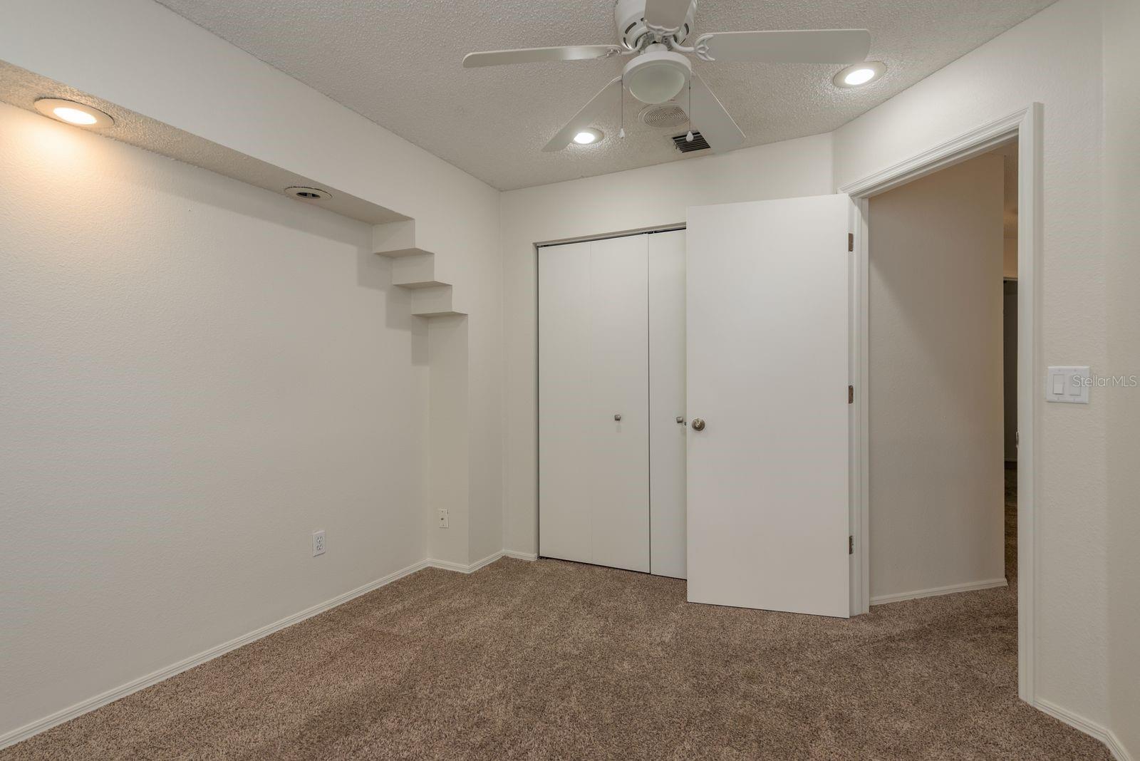 Image 16 of 23 For 4675 Tudor Lane