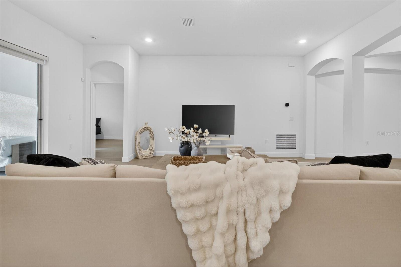 Image 15 of 94 For 1237 Kelsa Anne Drive