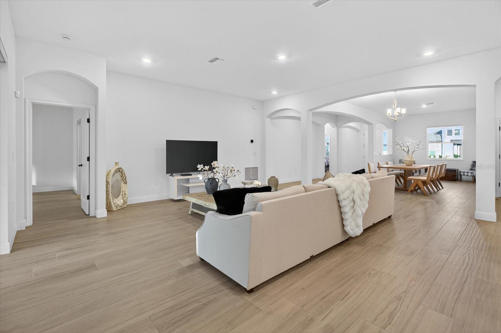 Image 16 of 94 For 1237 Kelsa Anne Drive