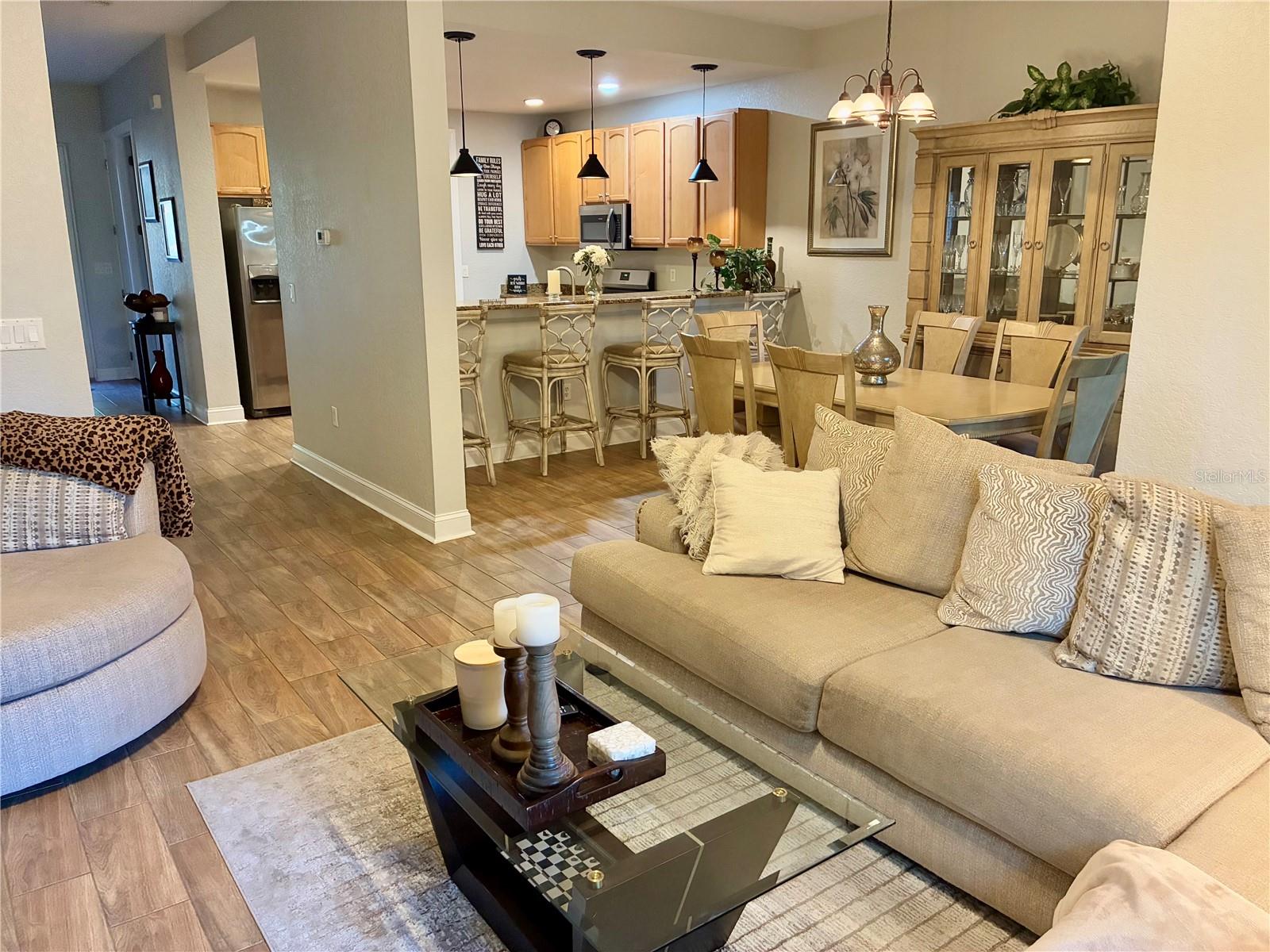 Image 10 of 30 For 7404 Newburns Place 3