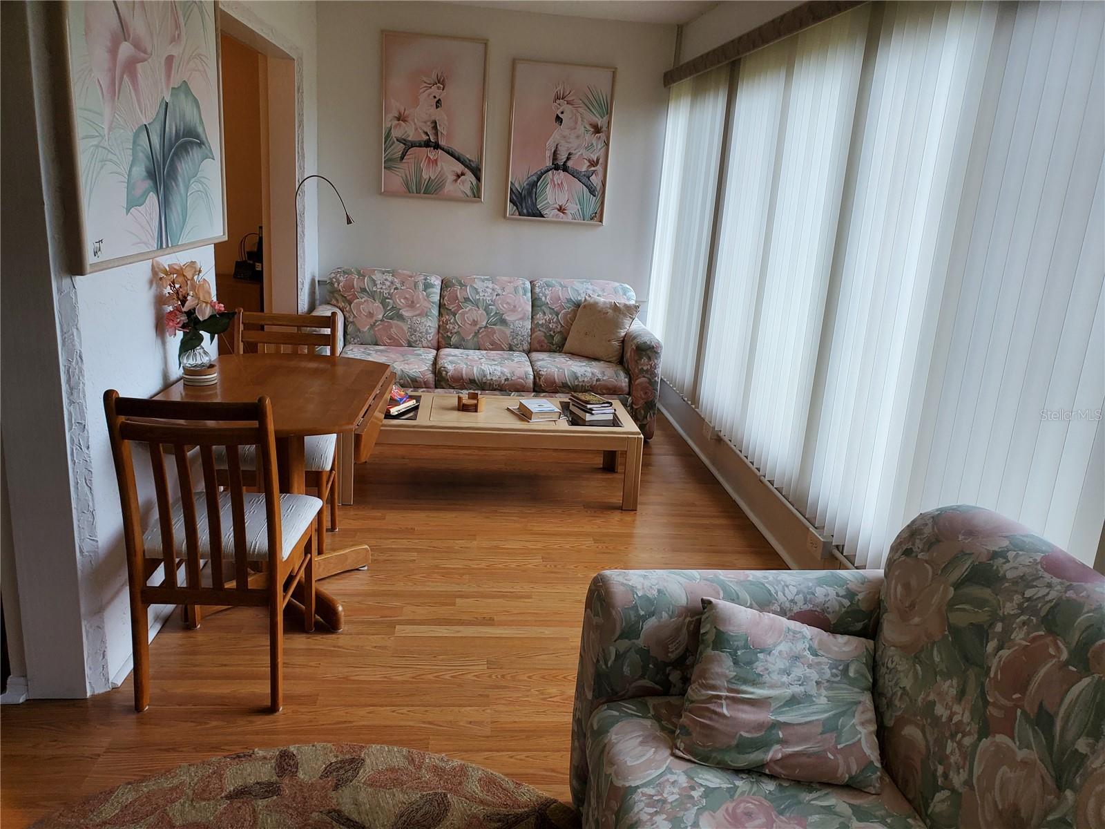 Image 11 of 26 For 1905 Canterbury Lane E-9