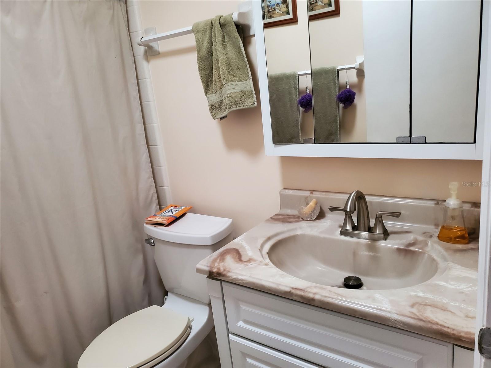 Image 24 of 26 For 1905 Canterbury Lane E-9