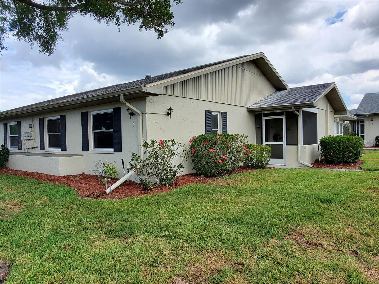 Image 4 of 26 For 1905 Canterbury Lane E-9