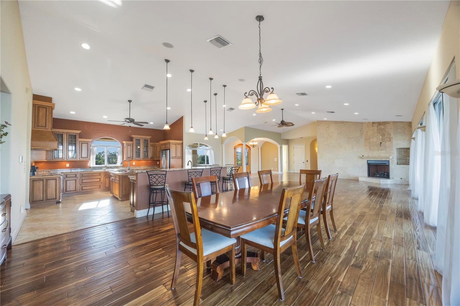 Image 10 of 42 For 736 Pruitt Drive