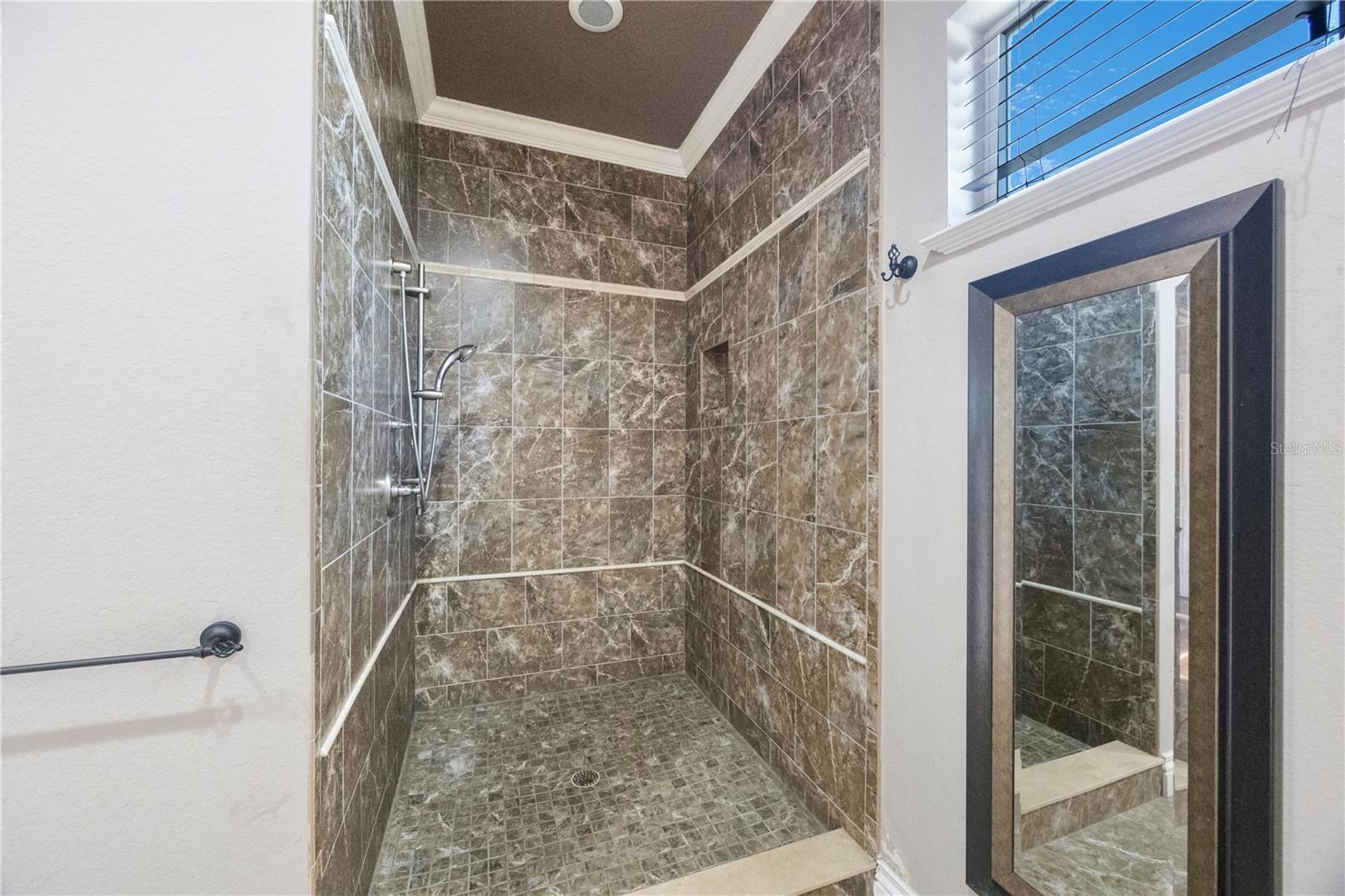 Image 18 of 42 For 736 Pruitt Drive